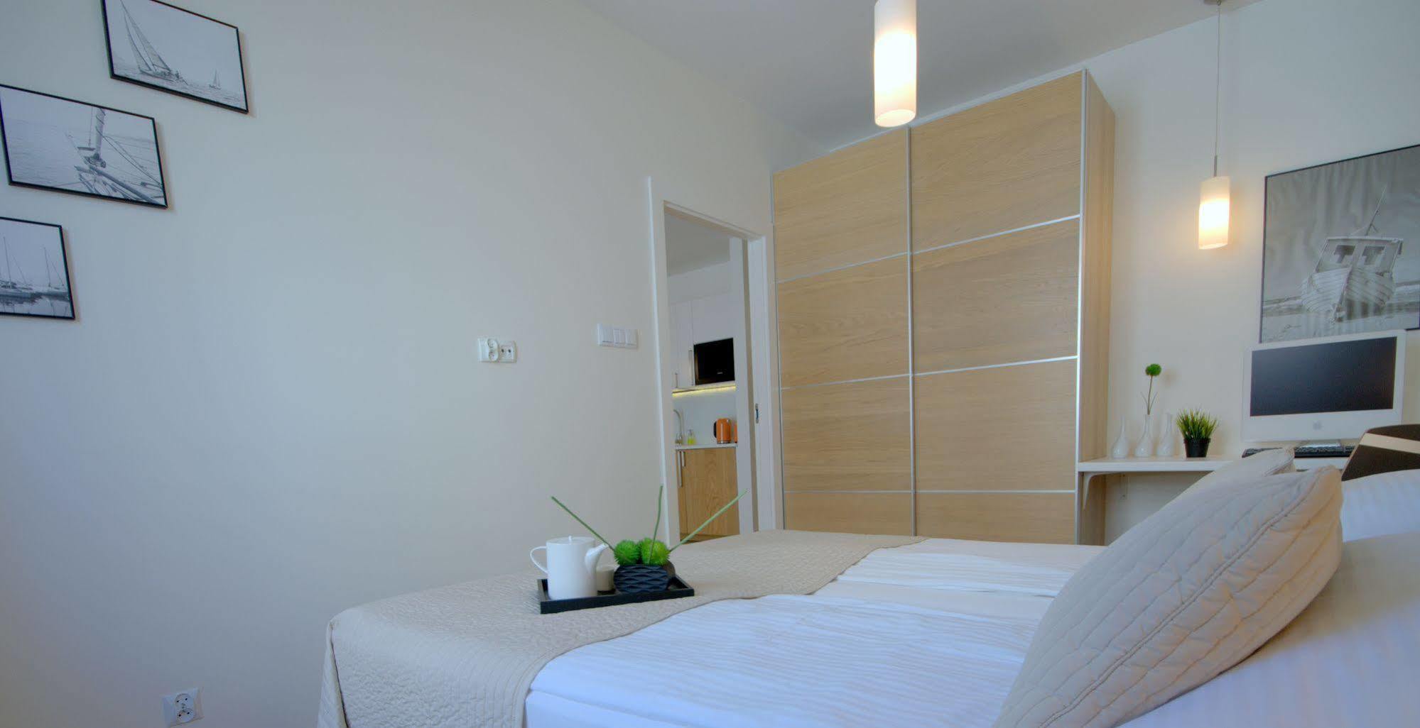 Irs Royal Apartments Apartamenty Irs Trzy Zagle グダニスク エクステリア 写真